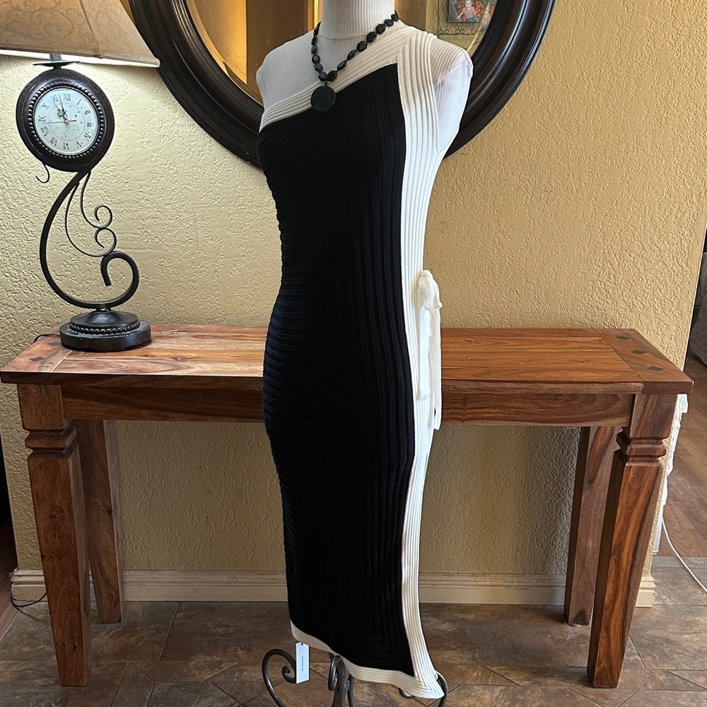 NWT Commense One Shoulder Black and White Knit Dress - Picture 2 of 11